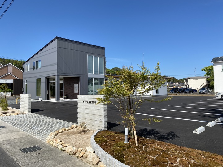 外観・エントランス (1)